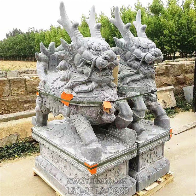 瑞兽麒麟青石石雕一对博鱼网页版