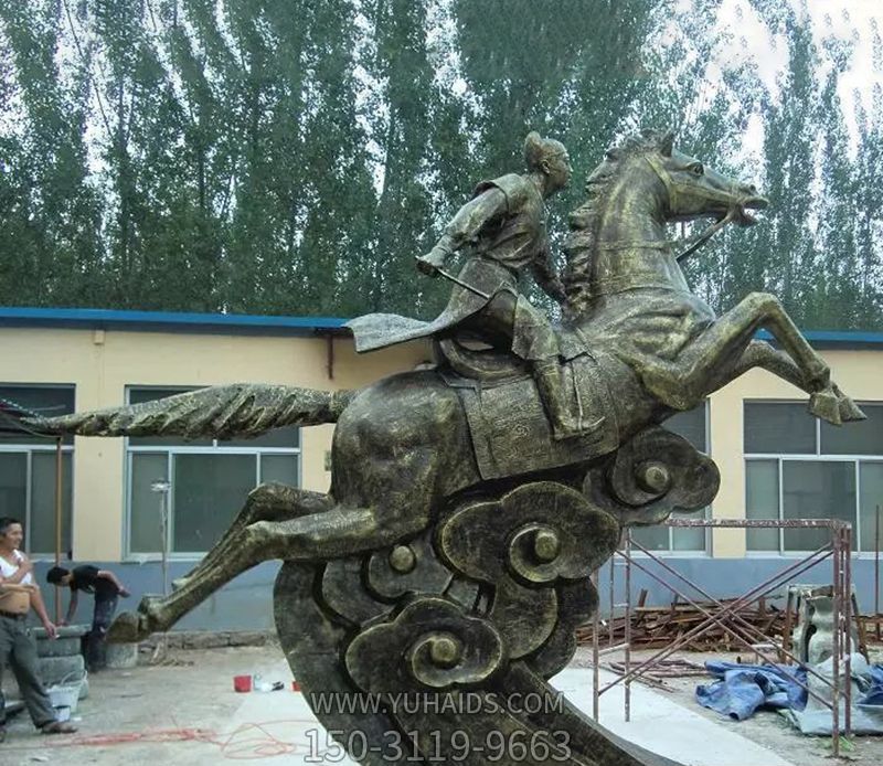 广场铜雕马儿跳跃的骑马博鱼网页版