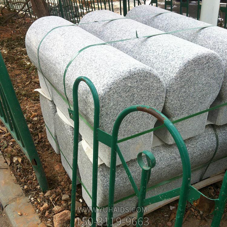 城市绿化建设花岗岩砖块芝麻白挡车石博鱼网页版