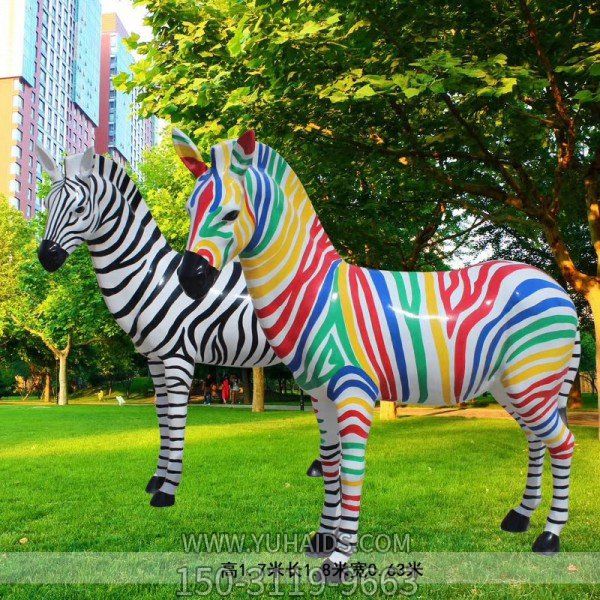 玻璃钢彩绘园林景区大型仿真动物斑马博鱼网页版