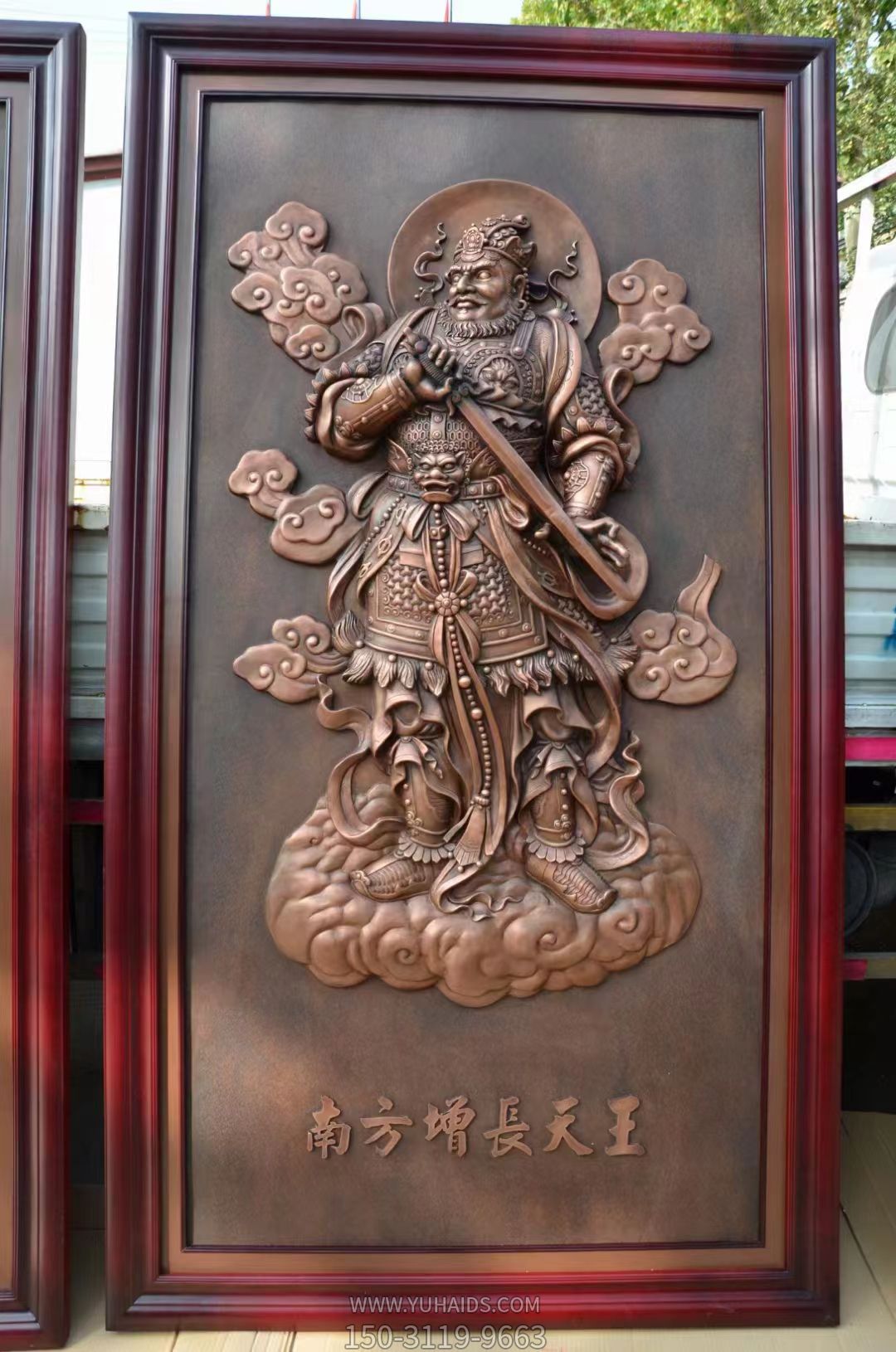 南方增长天王浮雕铜像博鱼网页版