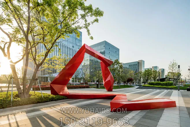 广场不锈钢抽象红色景观博鱼网页版