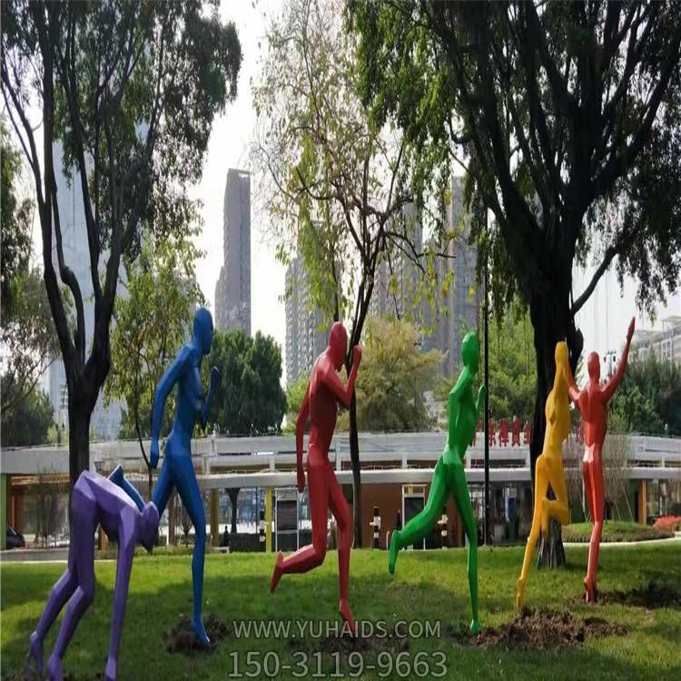 园林户外玻璃钢彩绘跑步的抽象人物景观博鱼网页版