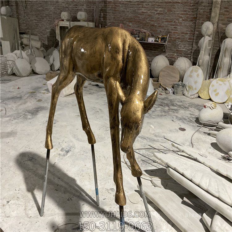 玻璃钢仿铜鹿园林售楼部装饰摆件动物小品博鱼网页版