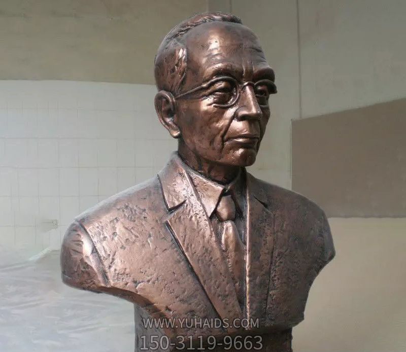 玻璃钢仿铜室内园林装饰品景观伟人博鱼网页版