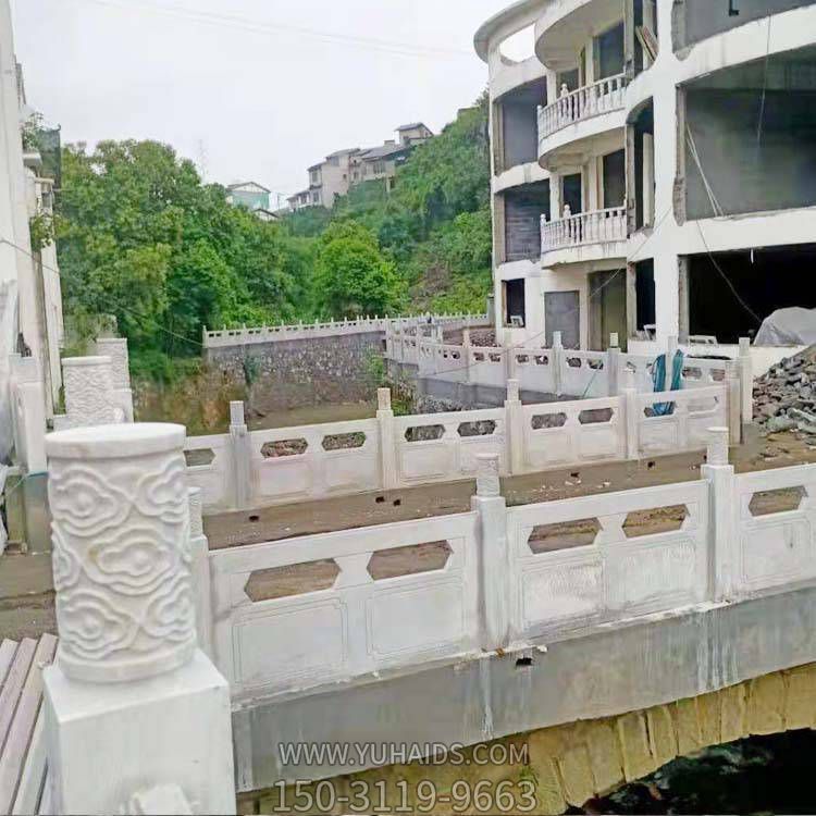 景区河道边装饰汉白玉防护石栏杆博鱼网页版