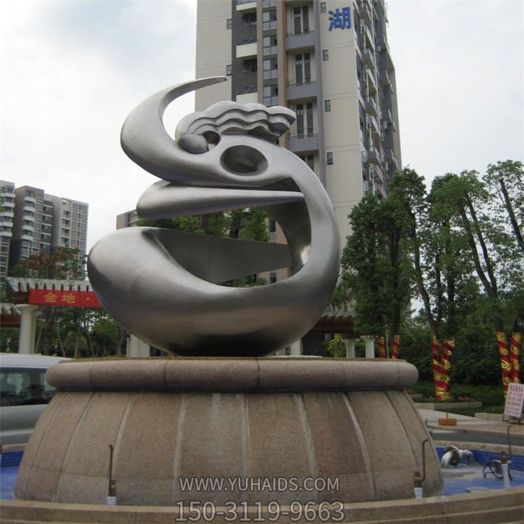 城市广场不锈钢抽象人物景观水景摆件博鱼网页版