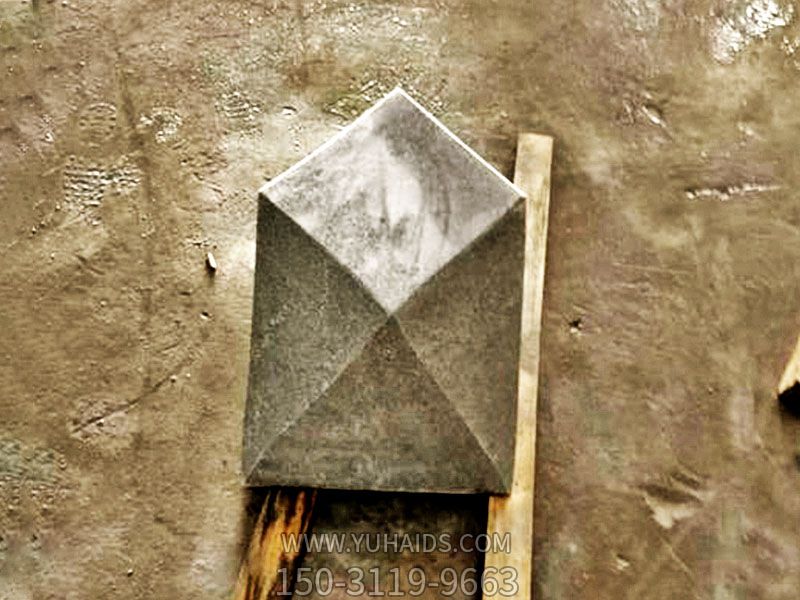 儿童游乐场摆放菱形挡车石阻车石球博鱼网页版