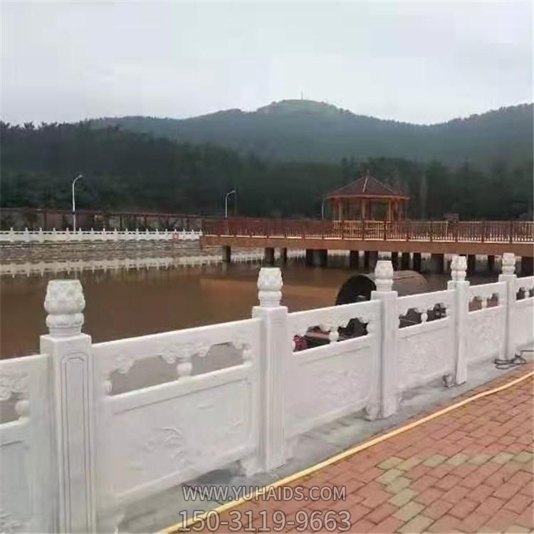 天然优质石材汉白玉雕刻景区湖边防护栏板  博鱼网页版