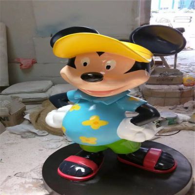 商场店铺玻璃钢卡通米老鼠博鱼网页版