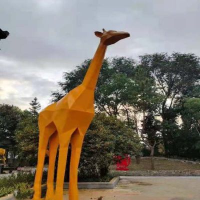 大型玻璃钢几何彩绘长颈鹿动物园林博鱼网页版小品
