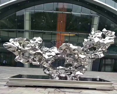 商业街摆放 亮面不锈钢艺术水景抽象亮面金属假山博鱼网页版