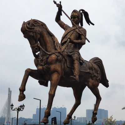 广场摆放锻铜古代骑马将军人物博鱼网页版