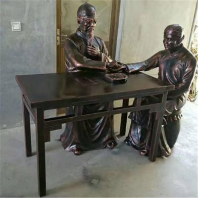 中医人物景观博鱼网页版，玻璃钢仿铜摆件把脉的情景小品