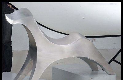 狗博鱼网页版-景区抽象不锈钢几何狗博鱼网页版