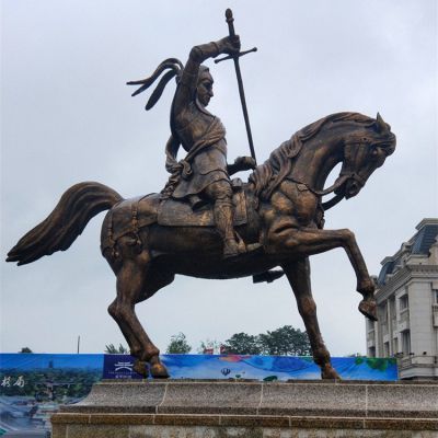 户外广场玻璃钢仿铜骑马的人物博鱼网页版
