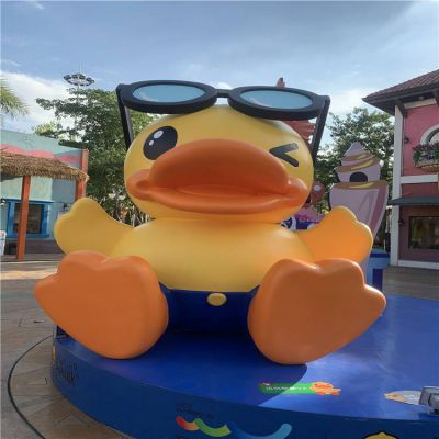 水上乐园大型户外创意玻璃钢卡通公仔博鱼网页版摆件