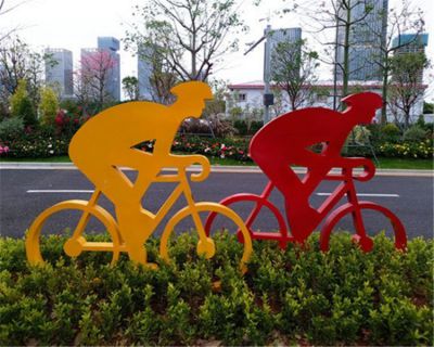 城市街道摆放不锈钢体育运动人物博鱼网页版