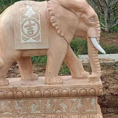 晚霞红大象石雕