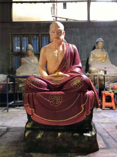 玻璃钢彩绘寺庙打坐的十八罗汉博鱼网页版