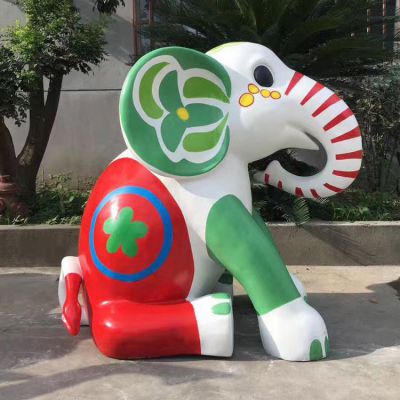 园林广场摆放玻璃钢彩绘卡通大象博鱼网页版