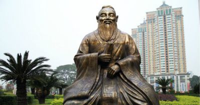 校园古代名人坐式孔子教学玻璃钢仿铜博鱼网页版