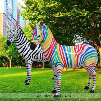 玻璃钢彩绘园林景区大型仿真动物斑马博鱼网页版