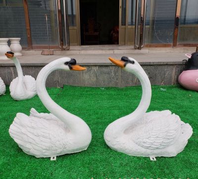 公园玻璃钢切面天鹅博鱼网页版