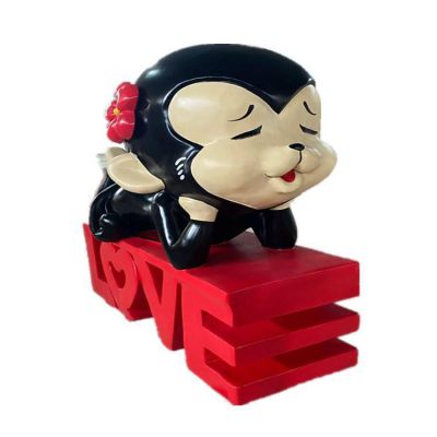 景点摆放玻璃钢LOVE标识 卡通猴子雕像
