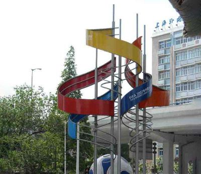 学院广场足球不锈钢博鱼网页版