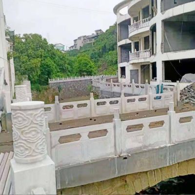 景区河道边装饰汉白玉防护石栏杆