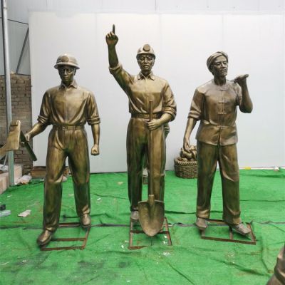 景区景点玻璃钢仿铜挖矿的人物博鱼网页版