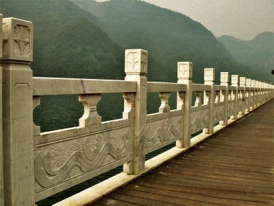 旅游景点湖边花岗岩防护栏杆博鱼网页版