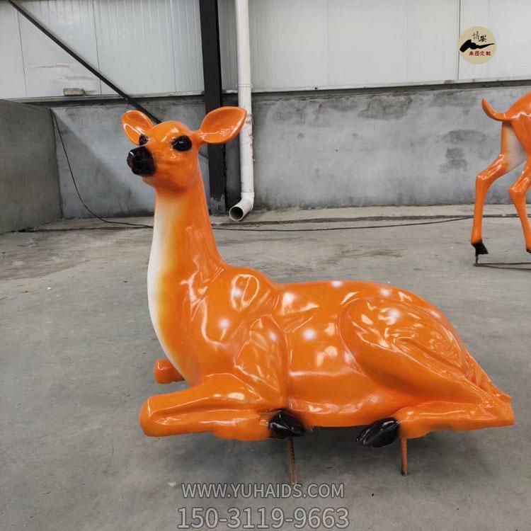 园林户外玻璃钢卡通鹿博鱼网页版