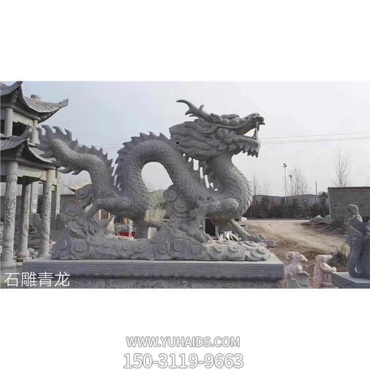 旅游景点摆放青石雕刻神兽青龙博鱼网页版