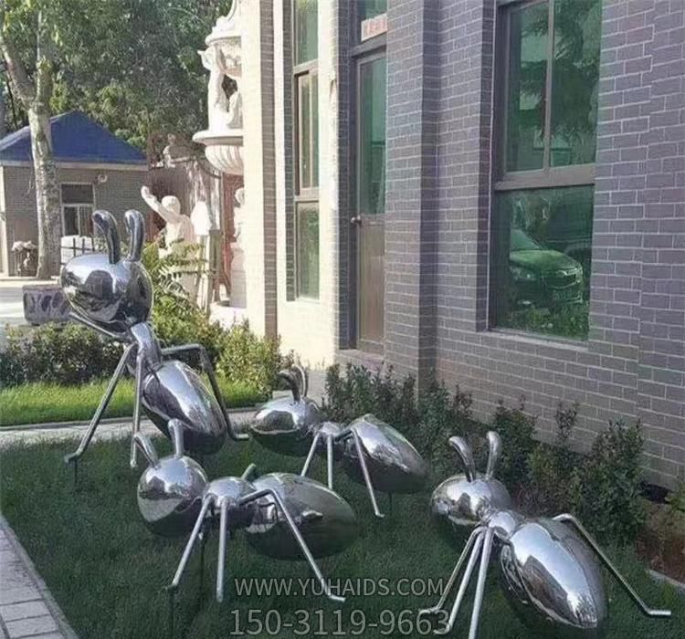 企业广场草坪外出觅食不锈钢蚂蚁博鱼网页版