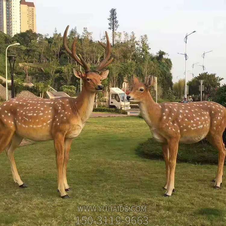 园林广场玻璃钢仿真动物景观梅花鹿博鱼网页版