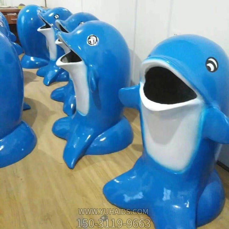 幼儿园摆放大型玻璃钢卡通动物垃圾桶博鱼网页版