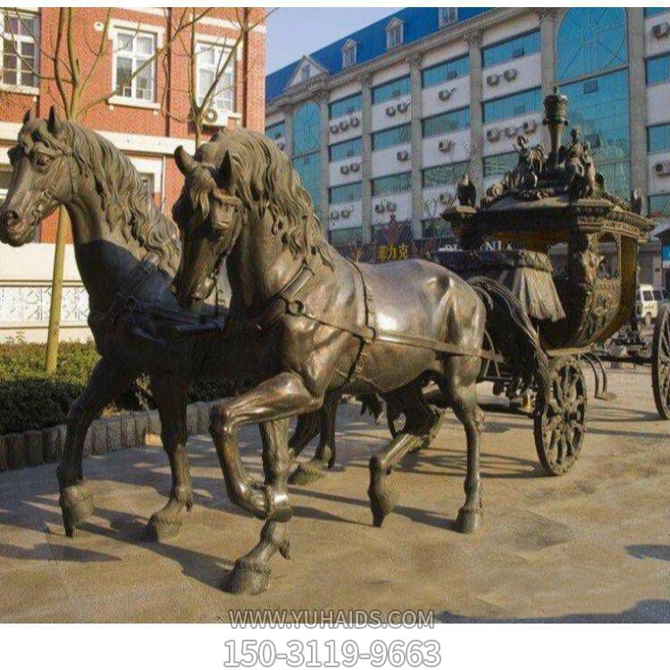 户外大型玻璃钢仿铜园林景观马车摆件博鱼网页版