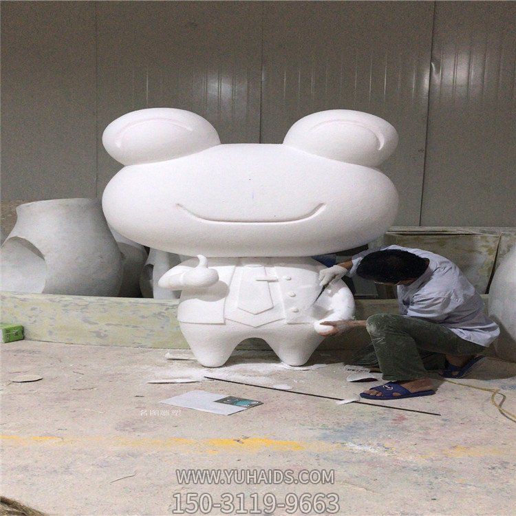 玻璃钢卡通玩偶博鱼网页版商业广场公仔摆设