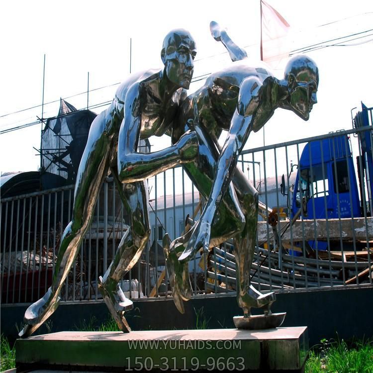 户外广场不锈钢镜面远动滑冰的抽象人物博鱼网页版