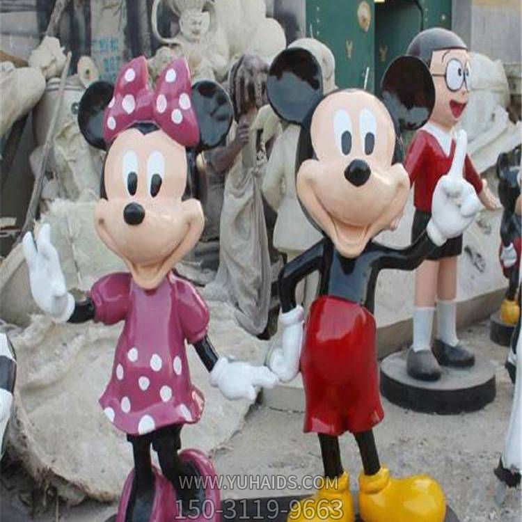 儿童乐园摆放玻璃钢彩绘卡通米奇米妮博鱼网页版