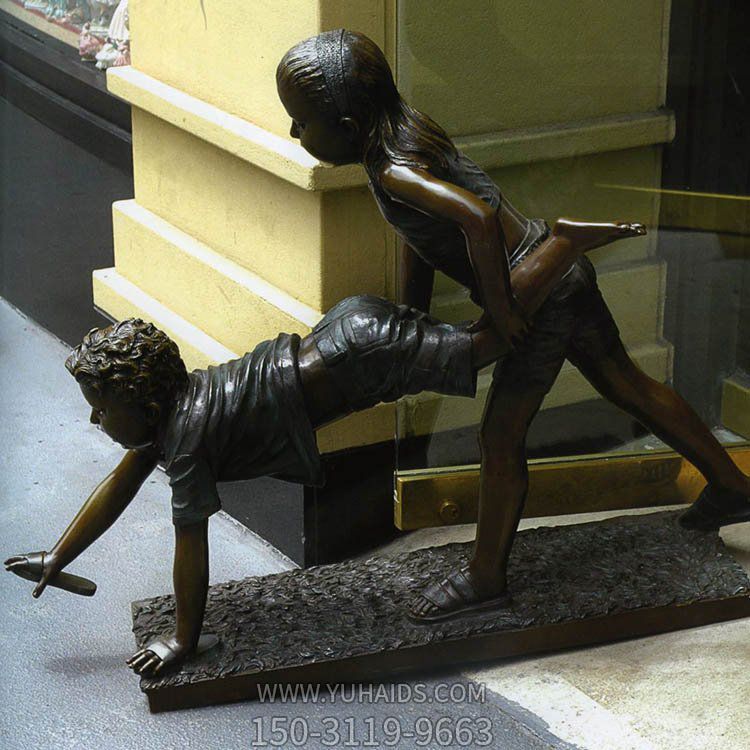 公园广场玻璃钢仿铜人物情景小品摆件博鱼网页版