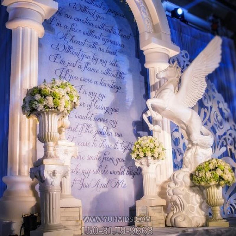 城堡舞台背景大型卡通动物模型泡沫博鱼网页版