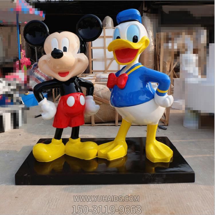 户外景观玻璃钢唐老鸭米老鼠公仔摆件商场美陈博鱼网页版