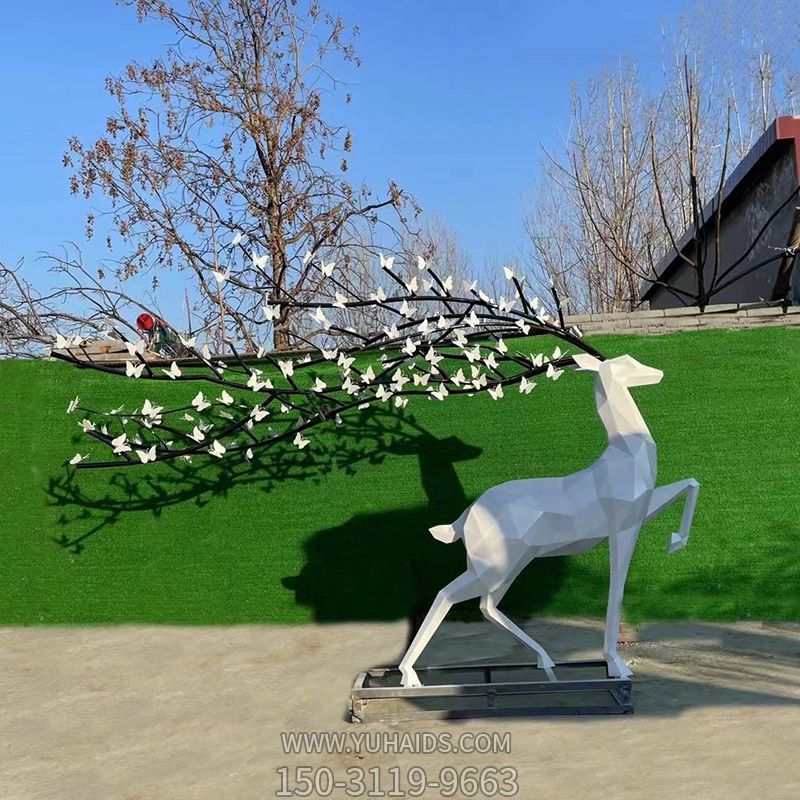 景区玻璃钢几何奔跑的梅花鹿博鱼网页版