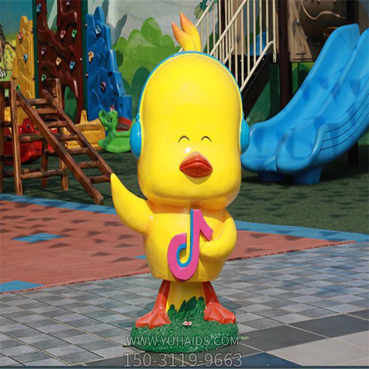 幼儿园商场玻璃钢卡通小黄鸭博鱼网页版