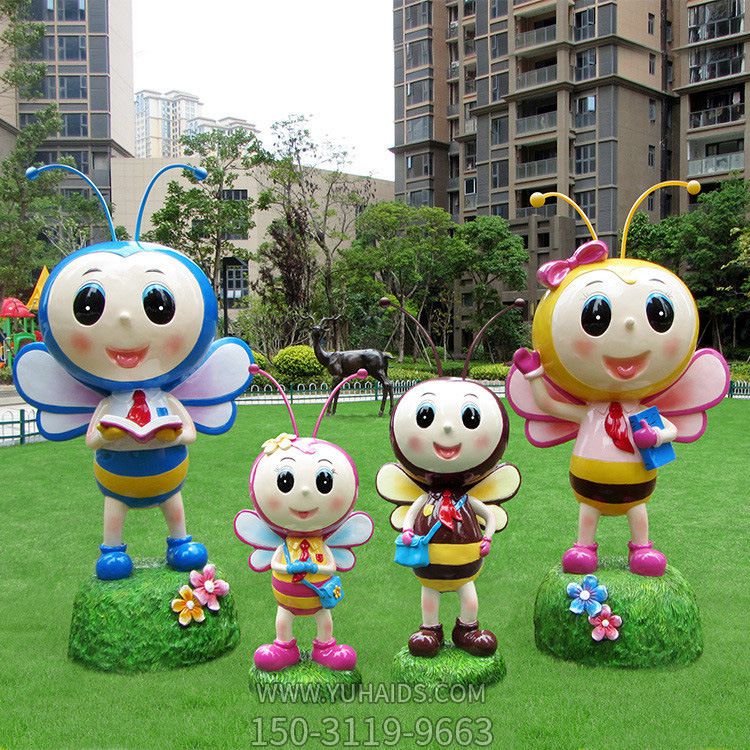 小区别墅庭院四只学习小蜜蜂玻璃钢博鱼网页版