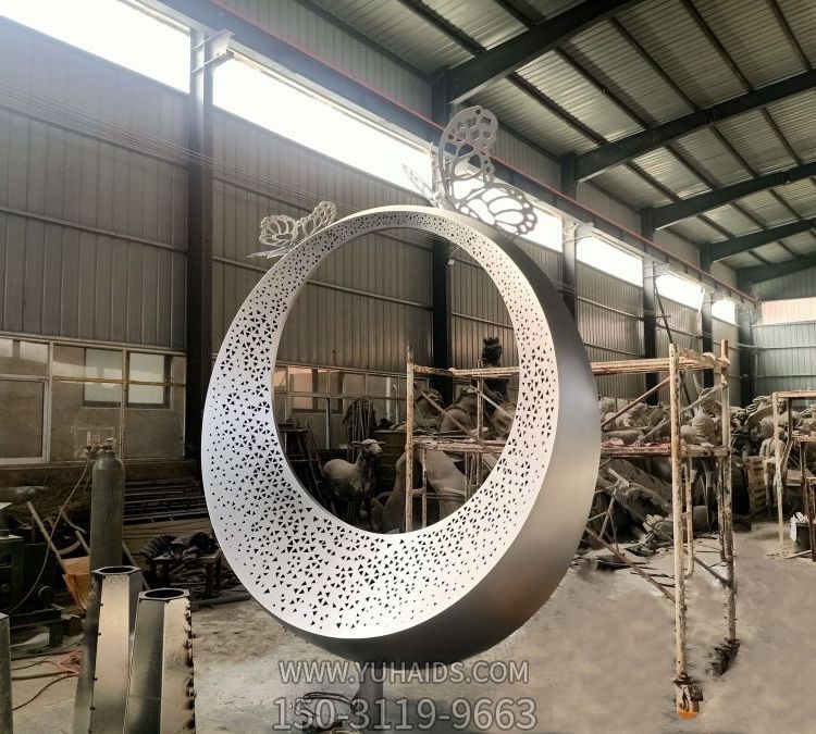 不锈钢镂空圆环蝴蝶小区水景观博鱼网页版