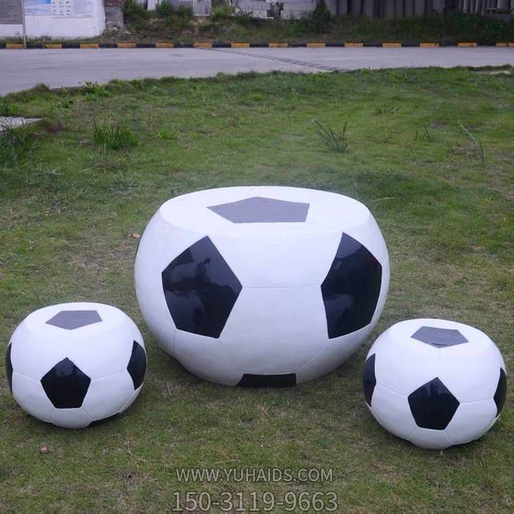 公园玻璃钢造型博鱼网页版摆件玻璃钢仿真足球桌椅博鱼网页版